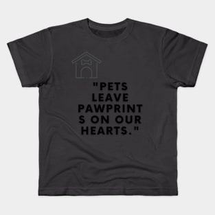 Celebrate Your Love for Pets with this Awesome T-Shirt Design Kids T-Shirt